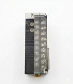 Omron CJ1W-PTS52 Temperature Input Module - Image 3
