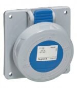 Legrand 555384 16A IP67 Panel Socket - Image 2